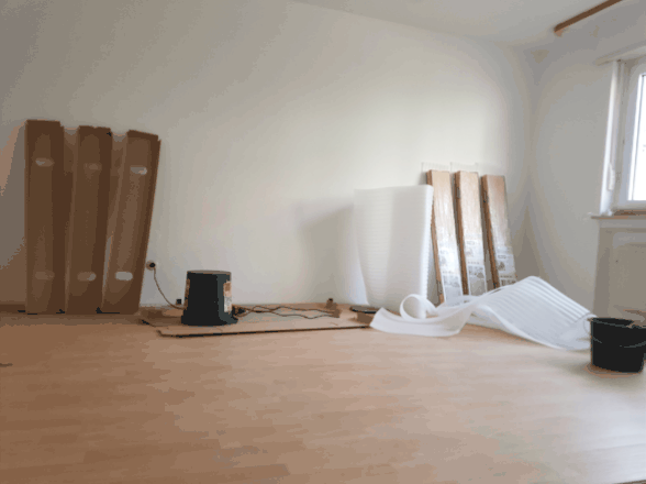 Laminat und Leistenverlegung